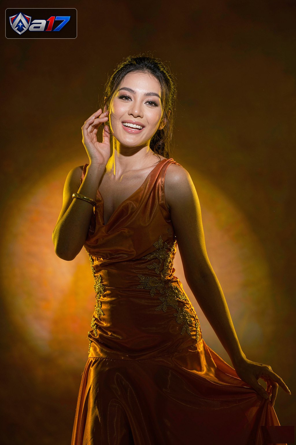 ပင်မစာမျက်နှာပုံ ၂